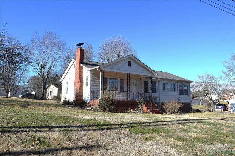109 LOGAN ST, Morganton, NC 28655 Single Family Residence For Sale  MLS# 4105451