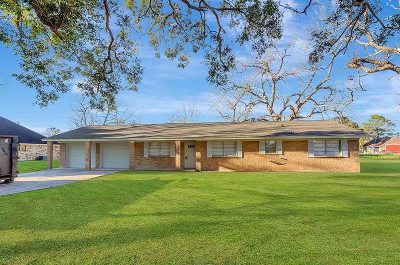 6810 Bryan Rd, Freeport, TX 77541 for Sale