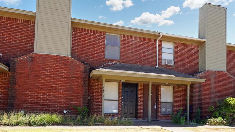 5851 Shadydell Drive, Fort Worth, TX 76135 for Rent