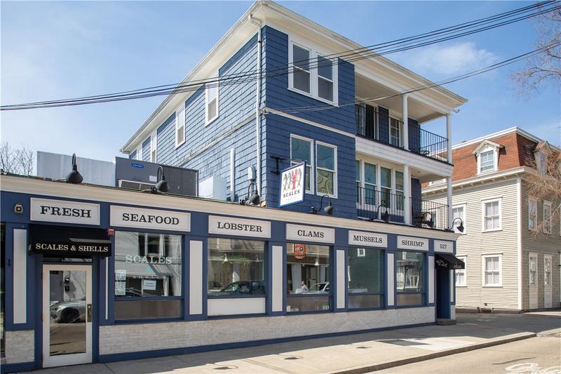 527 Thames Street, Unit 3, Newport, RI 02840 for Rent
