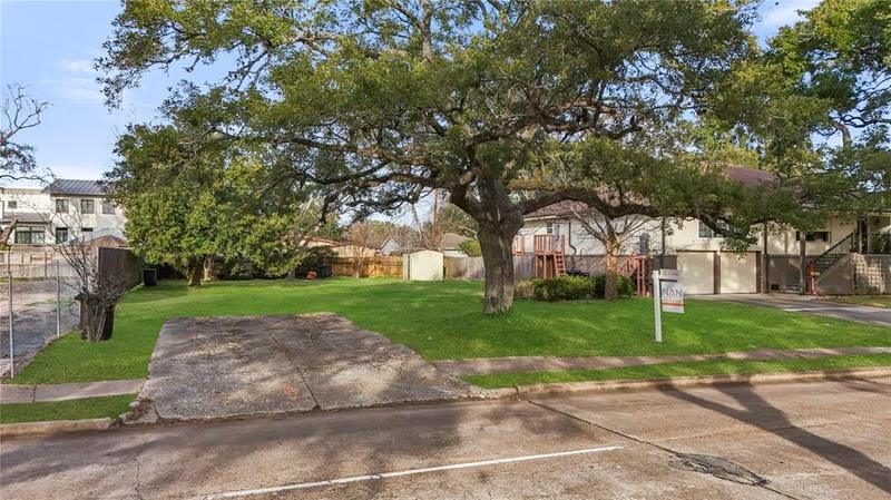 5730 N Braeswood Blvd, Houston, TX 77096 for Sale