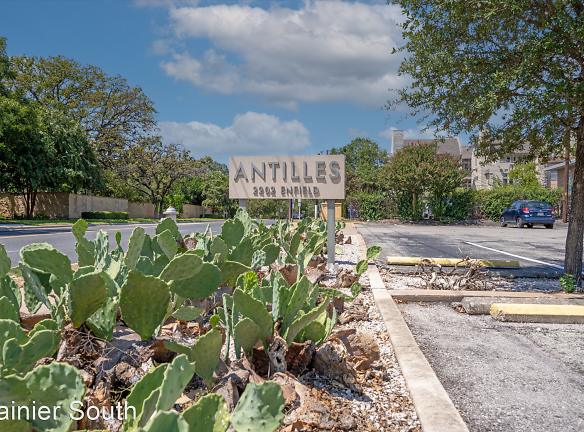 Antilles Apartments - 2202 Enfield Rd - Austin, TX Apartments for Rent