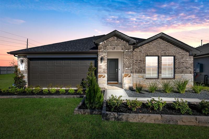 1025 Great Barracuda Ln, Alvin, TX 77511 for Sale