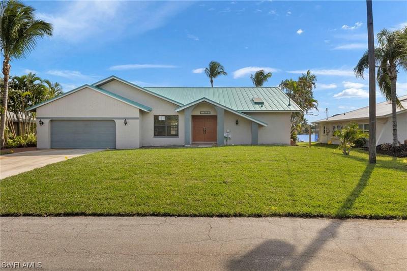 15657 CANDLE DR, FORT MYERS, FL 33908 Single Family Residence For Sale  MLS# 223092448