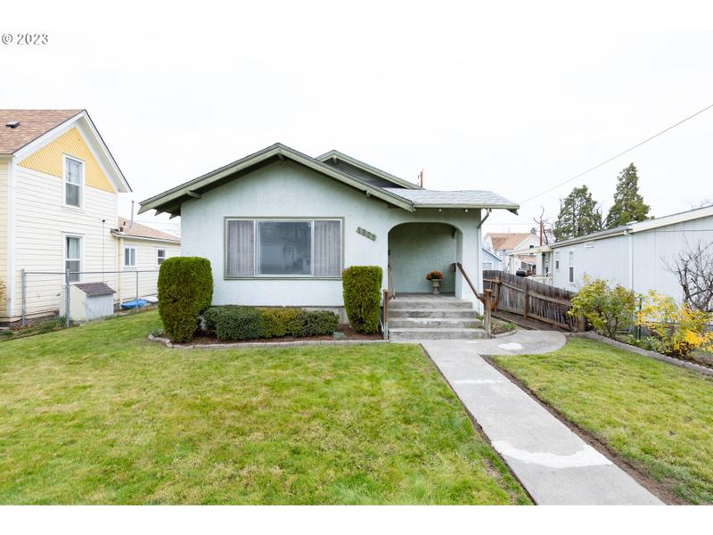 1005 East 9th Street, The Dalles, OR 97058 for Sale