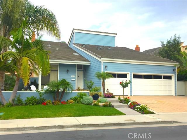 16282 Mandalay, Huntington Beach CA 92649 for Sale