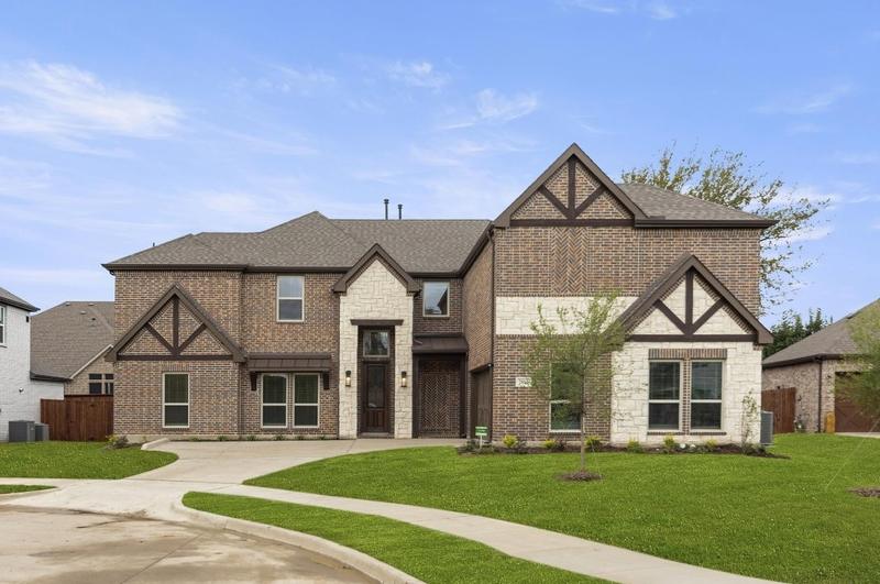 2813 White Plns Dr, Midlothian, TX 76065 - MLS 20427078 for Sale