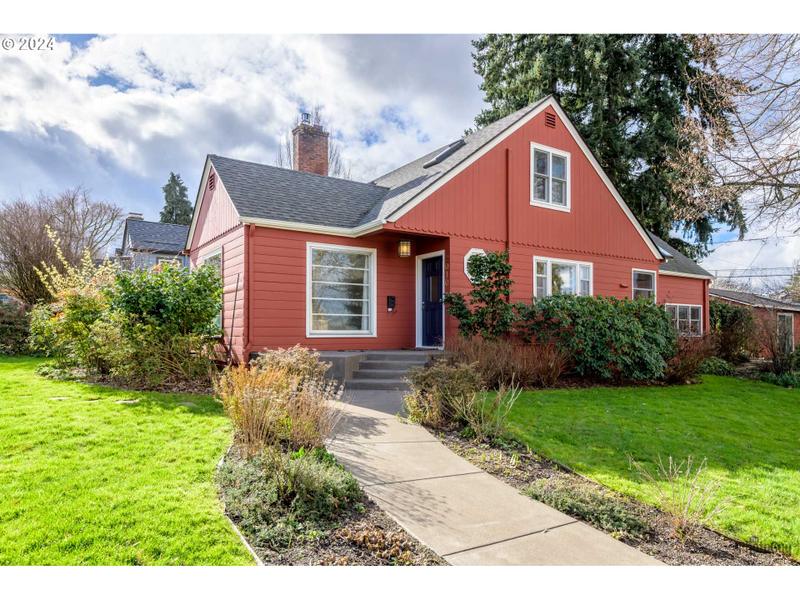 2010 MONROE ST, Eugene OR 97405 for Sale