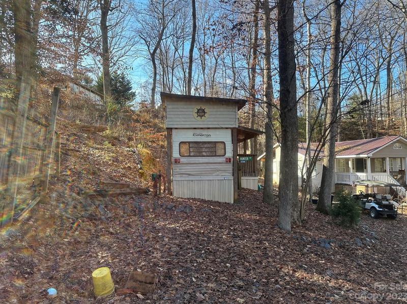 111 Indian Harbor Cir, Mount Gilead, NC 27306 - MLS 4100137 for Sale