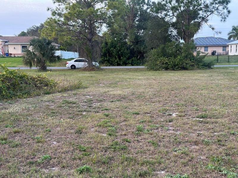 6580 Maytree Cir, Fort Myers, FL 33905 - MLS S5098375 for Sale