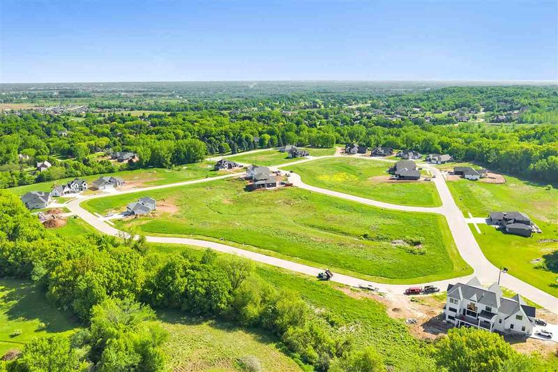 4667 Terra View Trail, Unit 35, De Pere, WI 54115 for Sale