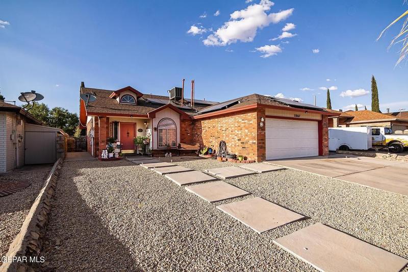 11867 Sal Berroteran Drive, El Paso, TX 79936 for Sale