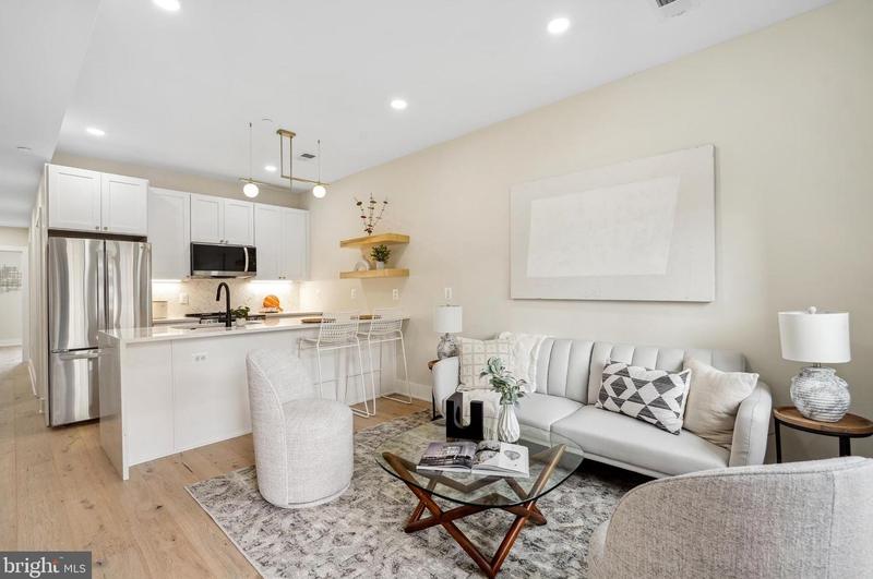 802 21st St NE #2, Washington, DC 20002 - MLS DCDC2119368 for Sale