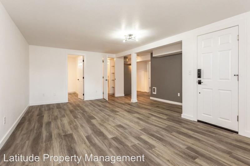 7516 N BRANDON AVE Unit B  7516 N BRANDON AVE for Sale
