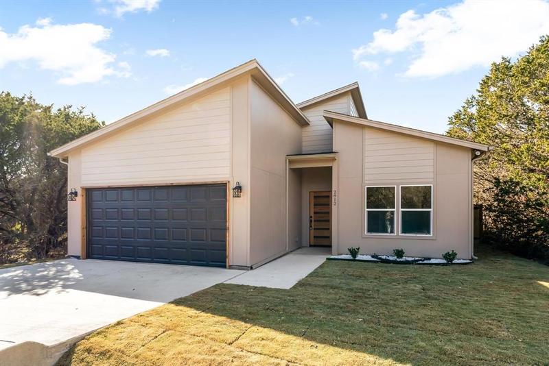 2812 Centaurus Way, Granbury, TX 76048 for Sale