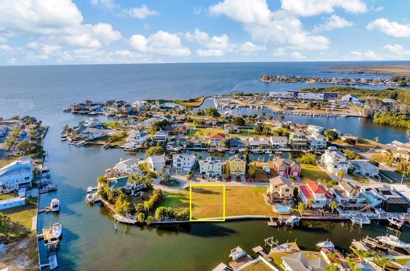 Lot 7 Louise Ct, Hudson, FL 34667 - MLS T3438506 for Sale