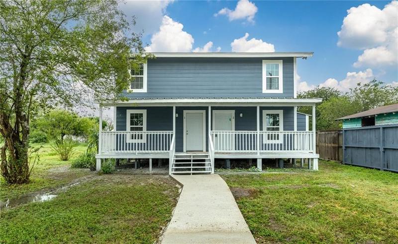 1105 Esperanza St Lower, Sinton, TX 78387 for Rent