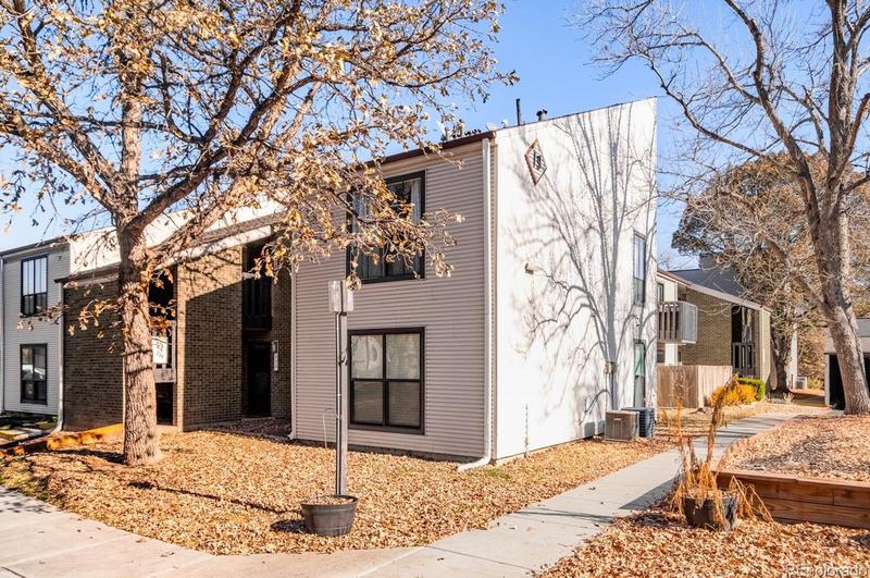 3550 S Harlan St #204, Denver, CO 80235 - MLS 3304592 for Sale
