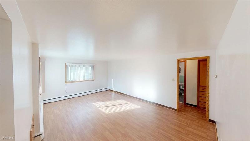 Upper level Duplex  818 N 14th St for Sale