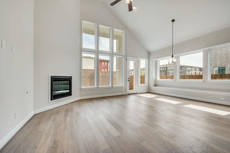 2350 Purdue Avenue, Irving, TX 75062 for Sale