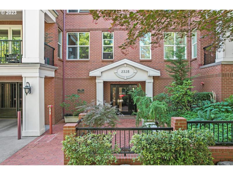 2328 NW GLISAN ST, Portland OR 97210 for Sale