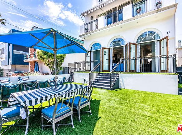 17 Privateer St - Marina Del Rey, CA 90292 - Home For Rent