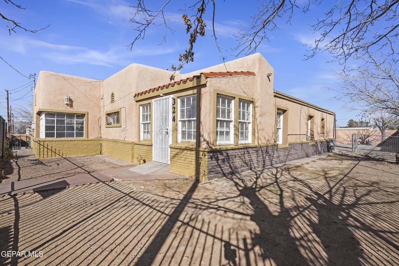 324 Jefferson St Street, Anthony, TX 79821 for Rent
