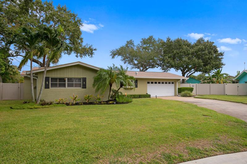 Largo, Pinellas County, FL House for sale Property ID: 418104314