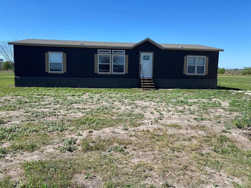 195 Harrison Road, Beeville, TX 78102 for Sale