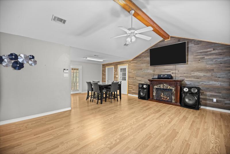 4007 Farm to Market 842, Lufkin, TX 75901 for Sale