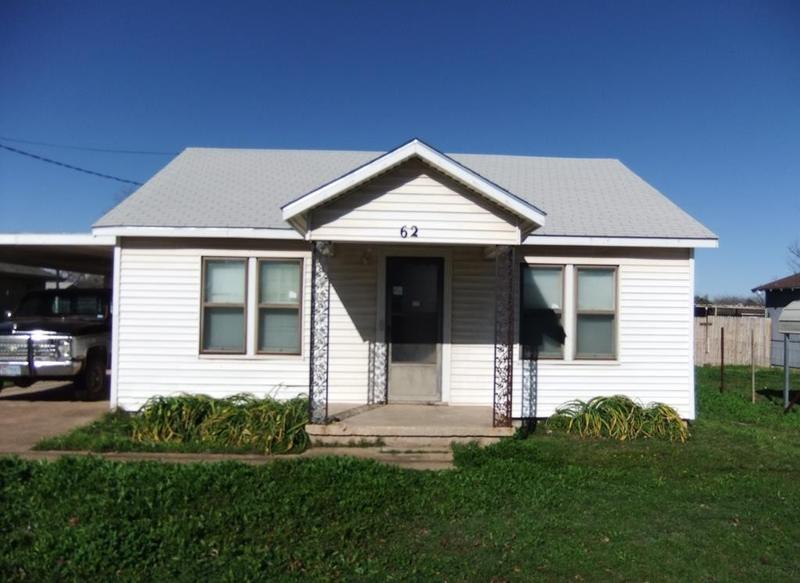 62 E 39th St, San Angelo, TX 76903 for Sale