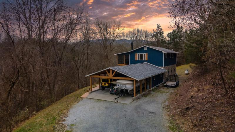 Dandridge, Jefferson County, TN House for sale Property ID: 418623006