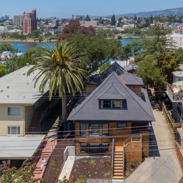 335 Hanover 2, Oakland CA 94606 for Sale
