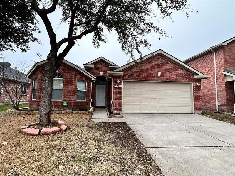 5771 Goldfinch Way, Dallas, TX 75249 for Rent