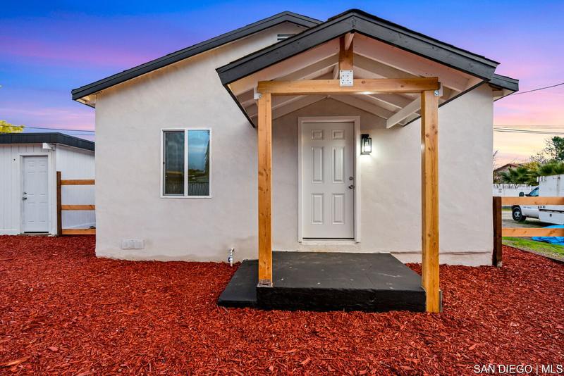 618 D Street, Ramona, CA 92065 for Sale