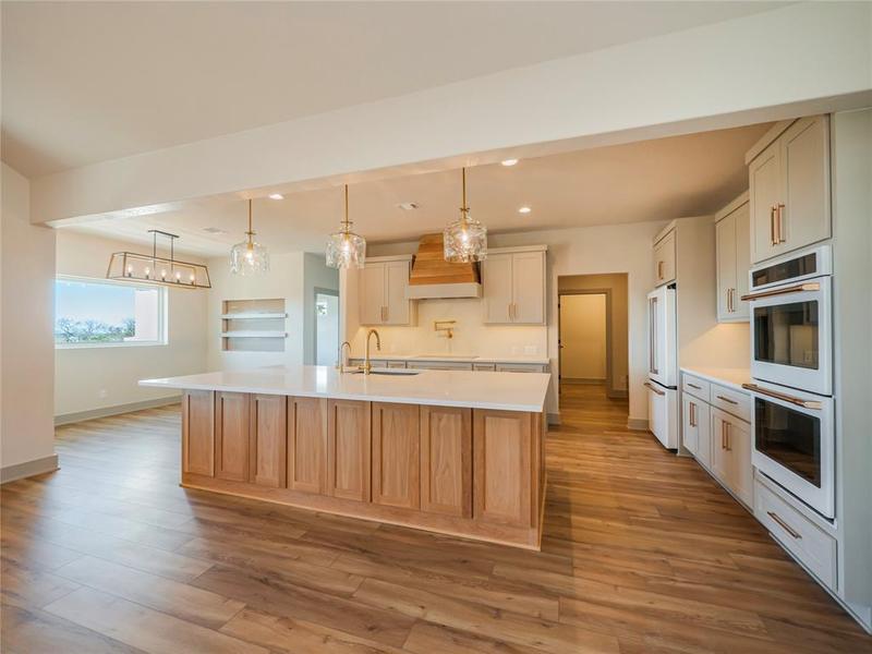 438 Cedar Mountain Dr, Spicewood, TX 78669 for Sale