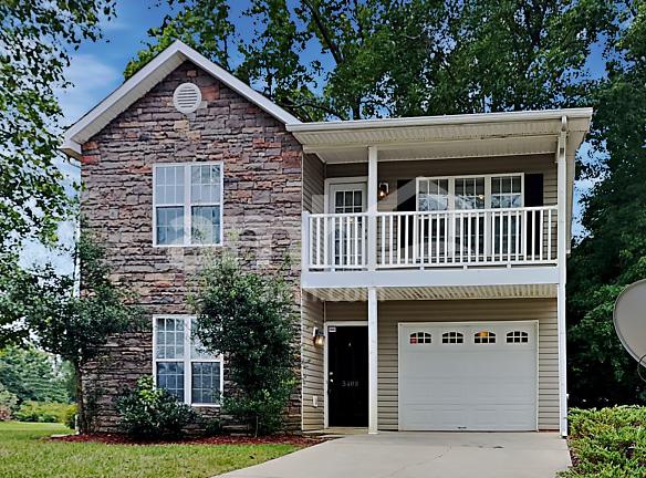 5400 Regent Village Drive - Winston Salem, NC 27103 - Home For Rent