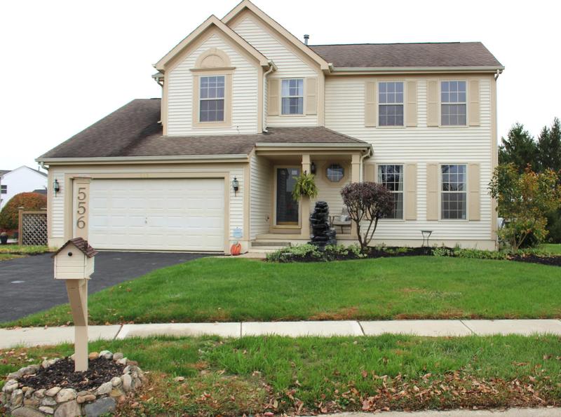 556 Harbinger Ct, Groveport, OH 43125 - MLS 223035722 for Sale