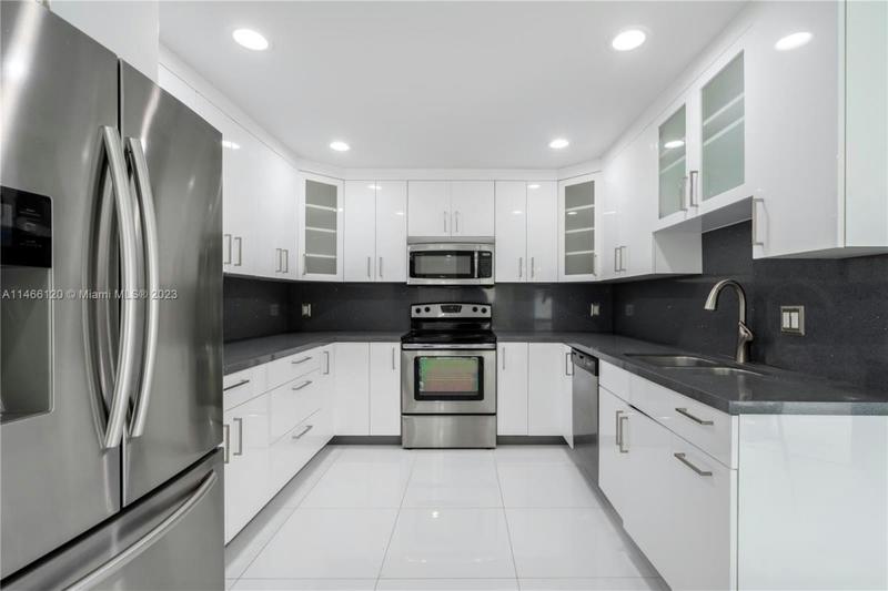 9935 NW 49TH TER # 9935, Doral, FL 33178 Townhouse For Sale  MLS# A11466120