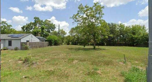 10605 Chesterfield Dr, Houston, TX 77051 for Sale