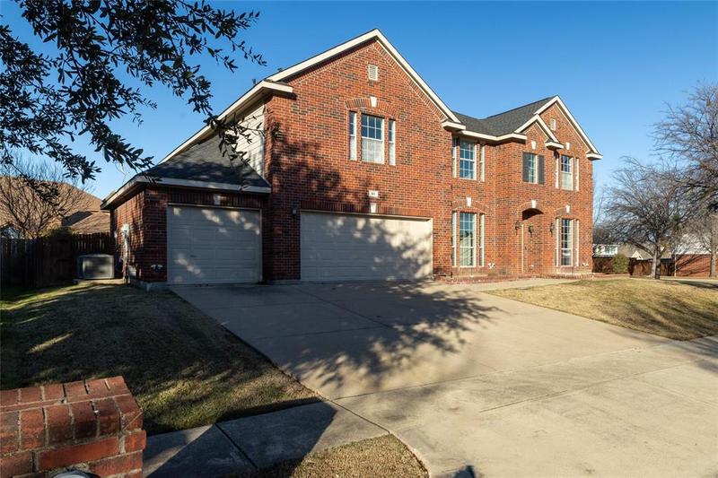 98 Addison Dr, Mansfield, TX 76063 for Sale