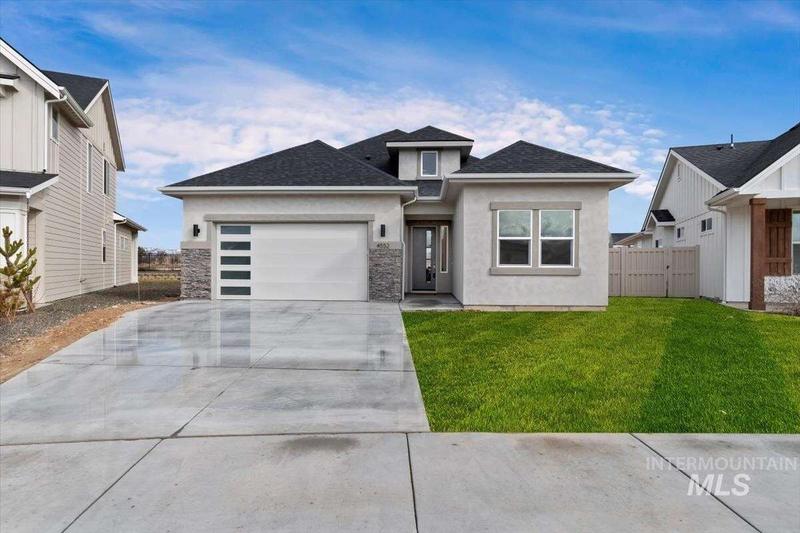 4552 S Selatir Way, Meridian, ID 83642  624546247 for Sale