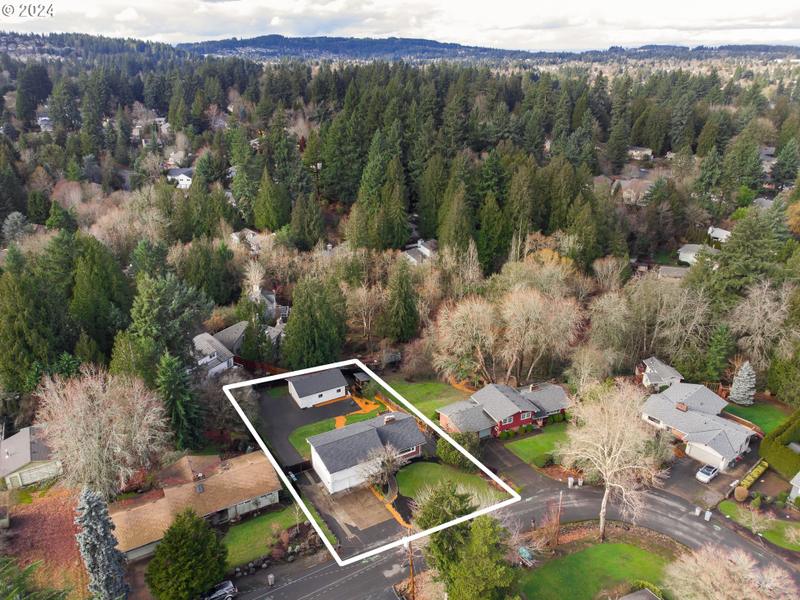 10865 SW DERRY DELL CT, Tigard OR 97223 for Sale