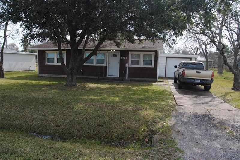 605 Wisteria St, La Marque, TX 77568 for Sale
