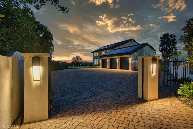 4389 Park Vicente, Calabasas, CA 91302 for Sale