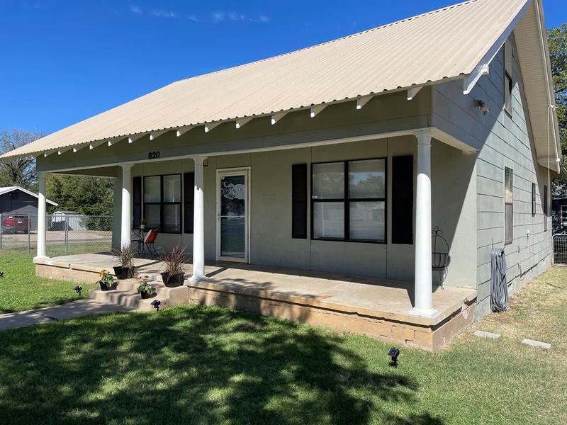 820 N Jefferson St, San Angelo, TX 76901 for Sale