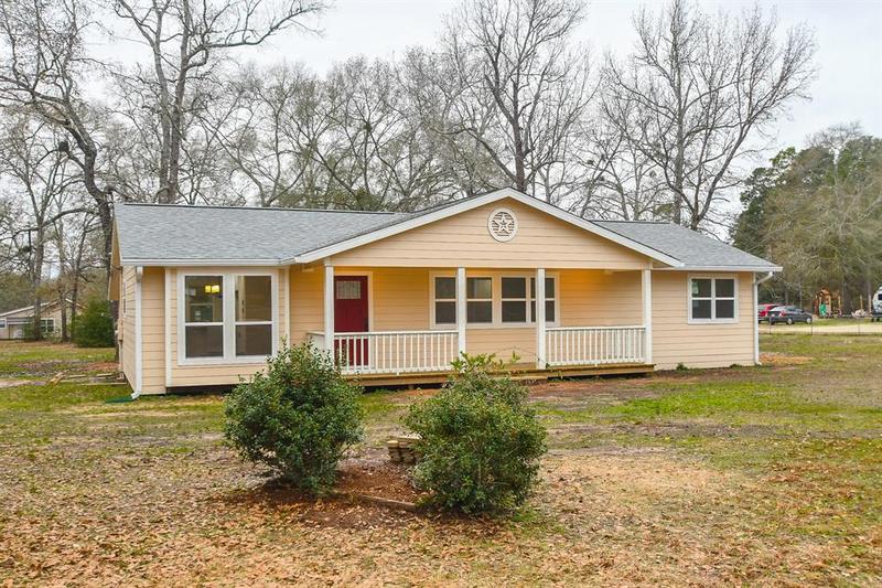 210 A J Meekins Rd, Cleveland, TX 77328 for Sale