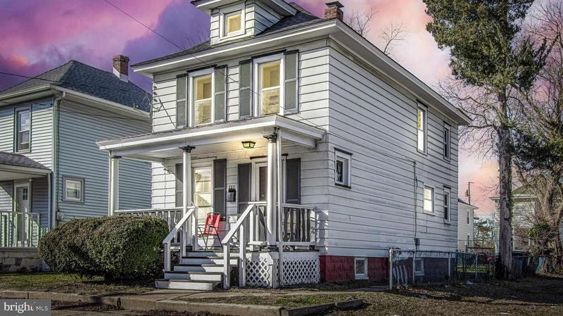 111 E JEFFERSON STREET, PAULSBORO, NJ 08066  624412027 for Sale