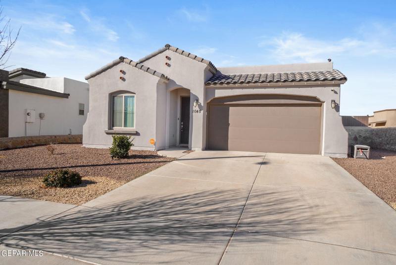 1045 Gunnerside Street, Horizon City, TX 79928 for Sale