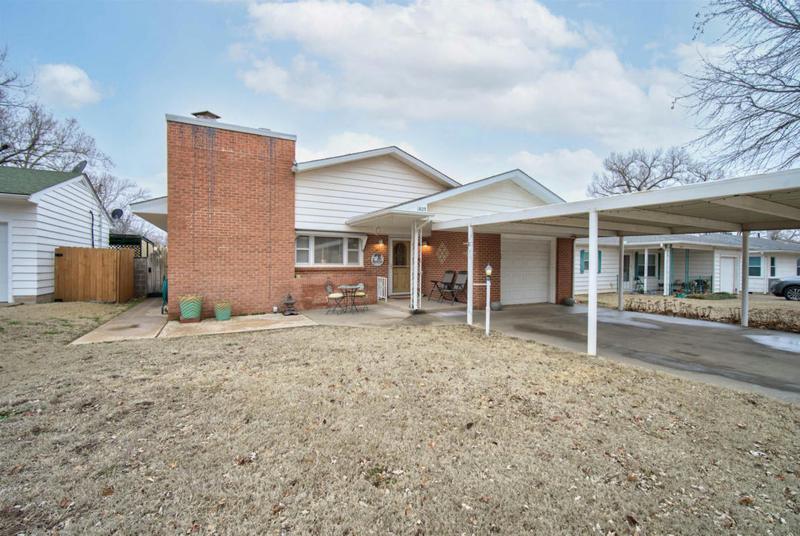 1823 20TH ST, Woodward, OK 73801 Single Family Residence For Sale  MLS# 20240138